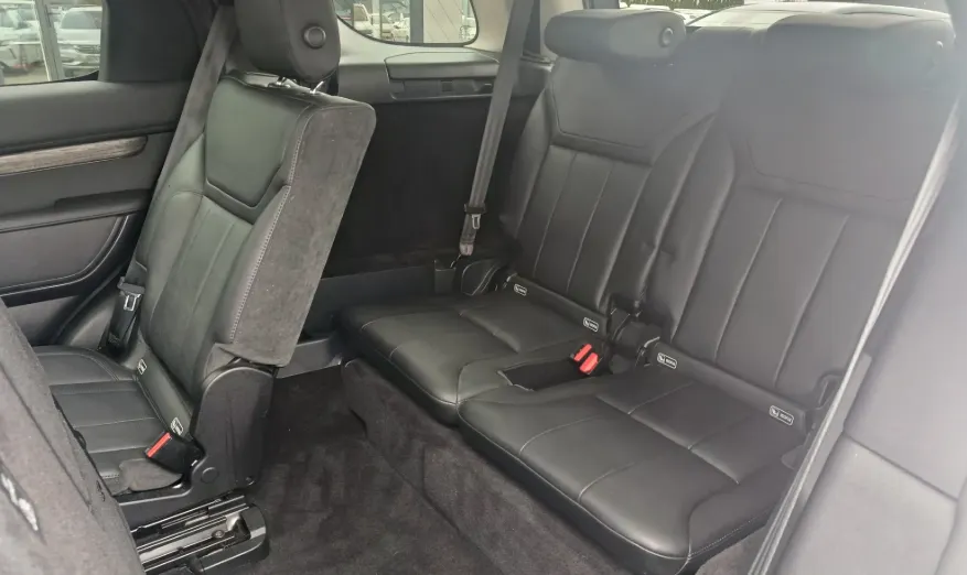 LAND ROVER Discovery Discovery V 2.0 Si4 HSE Luxury