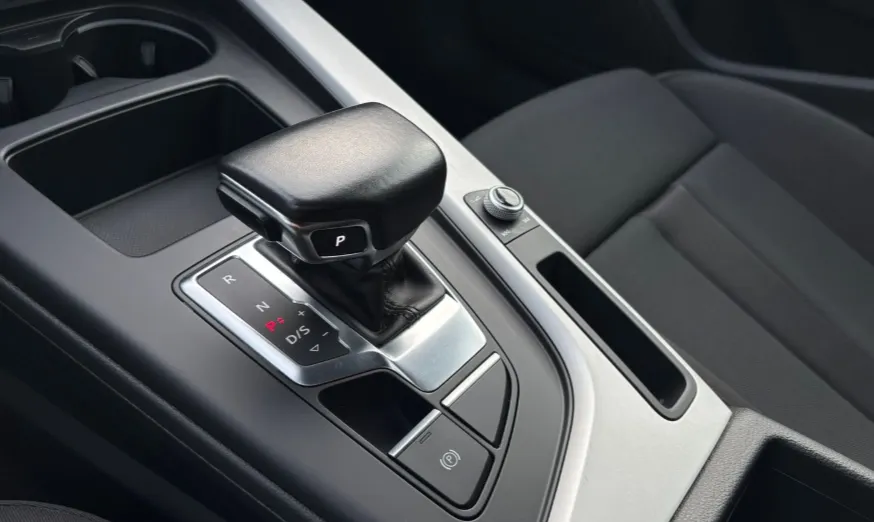 AUDI A4 A4 40 TFSI mHEV S Line S tronic