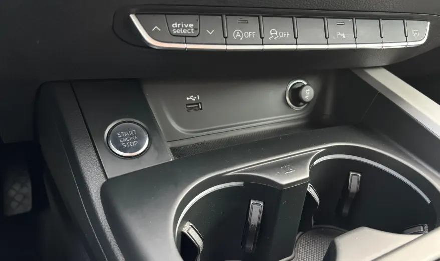 AUDI A4 A4 40 TFSI mHEV S Line S tronic