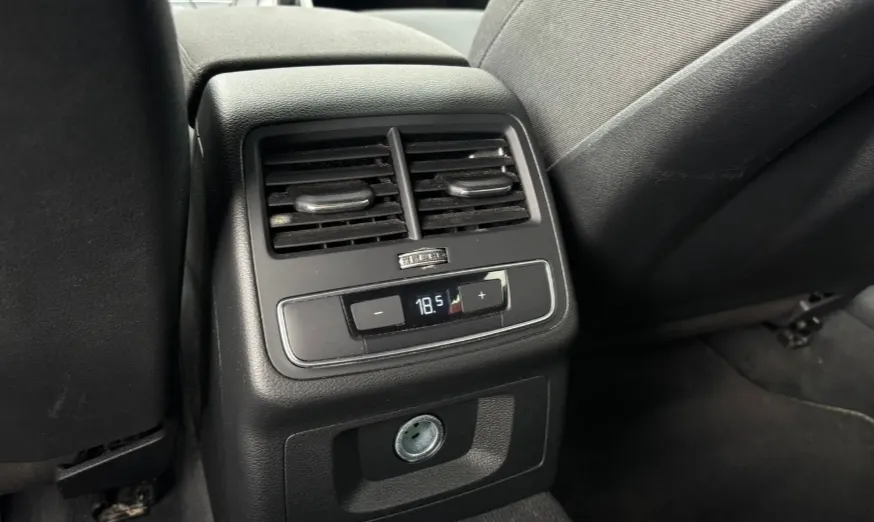 AUDI A4 A4 40 TFSI mHEV S Line S tronic
