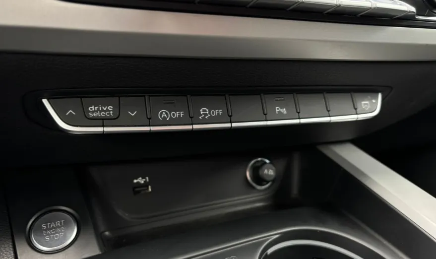 AUDI A4 A4 40 TFSI mHEV S Line S tronic