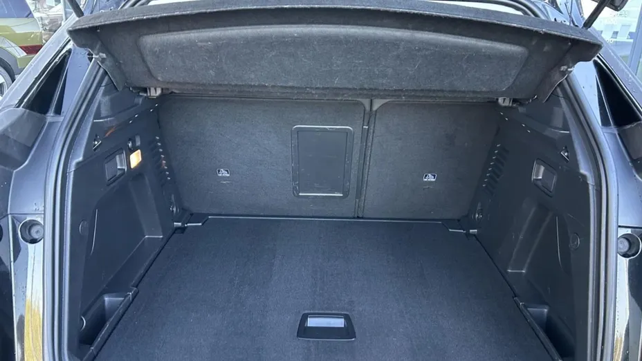 PEUGEOT 3008 3008 1.5 BlueHDi Allure Pack S&S EAT8