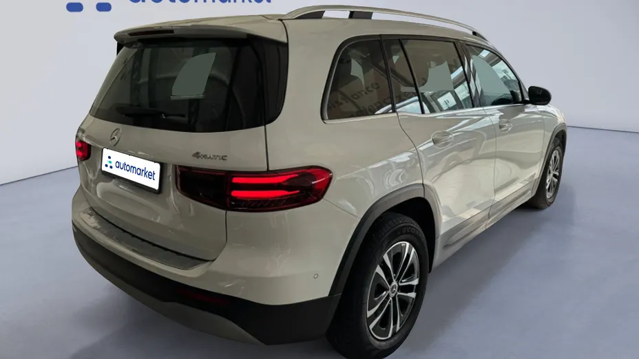 MERCEDES-BENZ GLB GLB 200 d 4-Matic 8G-DCT