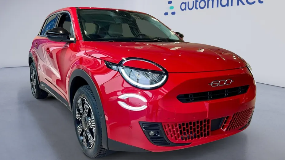 FIAT 600 600 1.2 Turbo Hybrid Icon eDCT Nowy