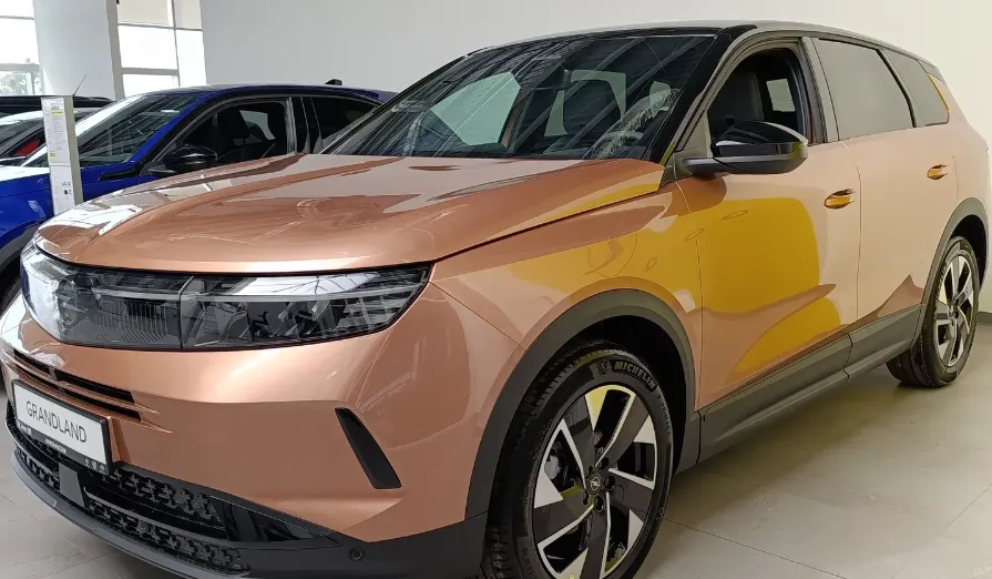 OPEL Grandland Grandland 1.2 mHEV Edition eDTC6 Nowy