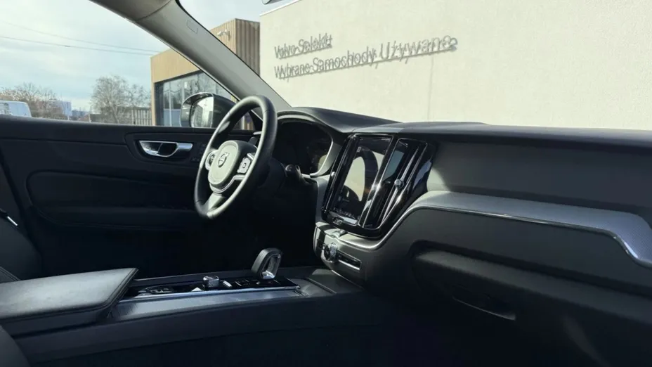 VOLVO XC60 XC60 B5 B AWD Plus Bright aut
