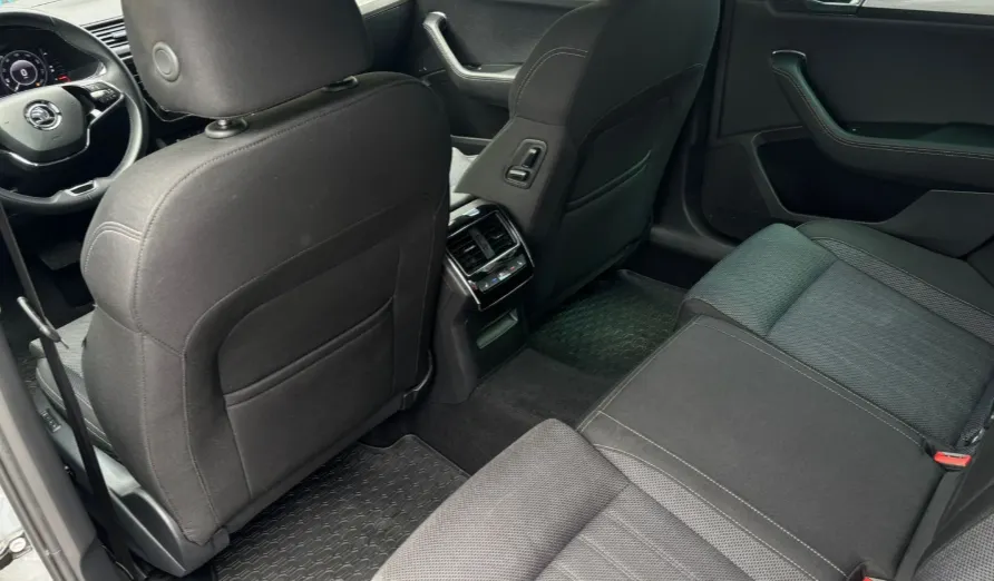 SKODA Superb Superb 2.0 TDI SCR Style DSG