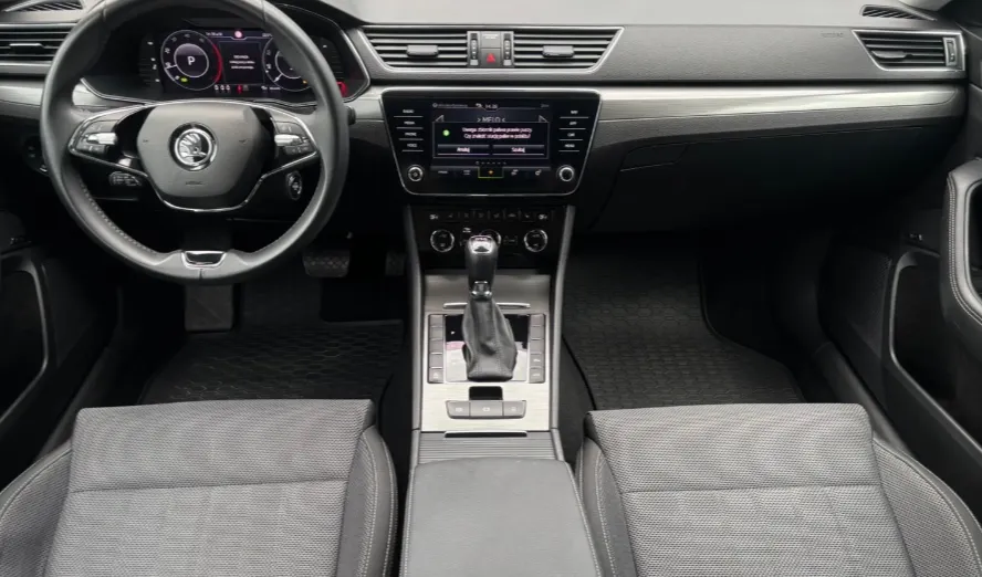 SKODA Superb Superb 2.0 TDI SCR Style DSG