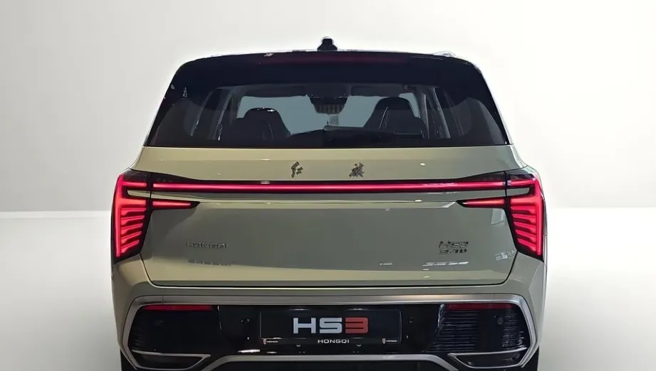 HONGQI HS3 -