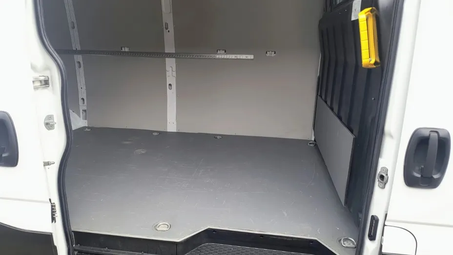 IVECO Daily Daily 35S16 V (16m3)