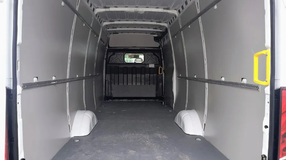 IVECO Daily Daily 35S16 V (16m3)