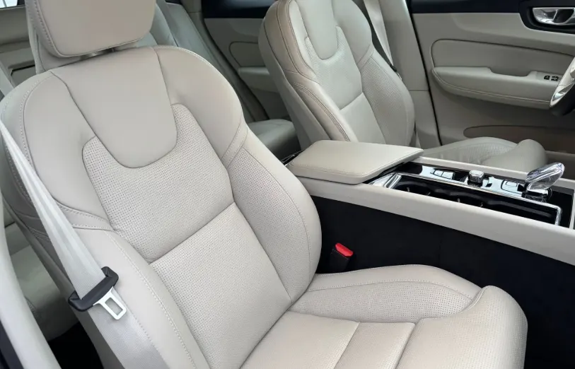 VOLVO XC60 XC60 B5 B AWD Ultra Dark aut