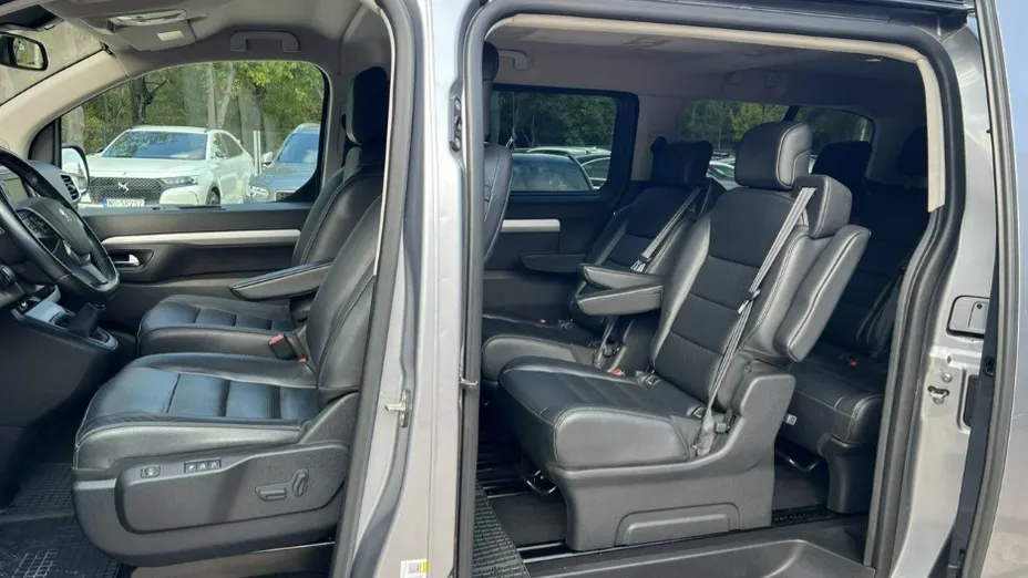 PEUGEOT Traveller Traveller 2.0 BlueHDi Long Business Vip