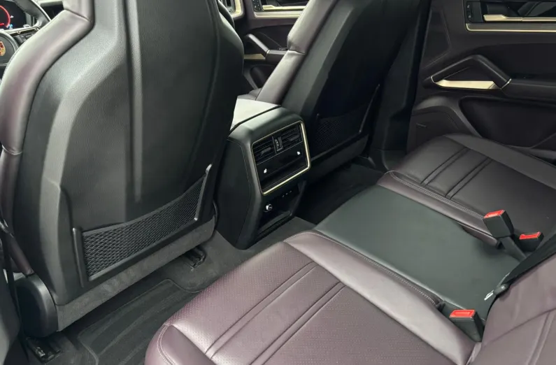 PORSCHE Cayenne Cayenne