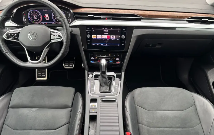 VOLKSWAGEN Arteon Arteon 2.0 TSI Elegance DSG