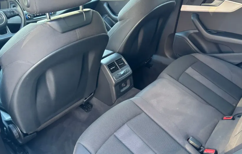 AUDI A4 A4 40 TFSI mHEV S Line S tronic