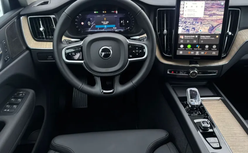 VOLVO XC60 XC60 B5 B AWD Plus Bright aut