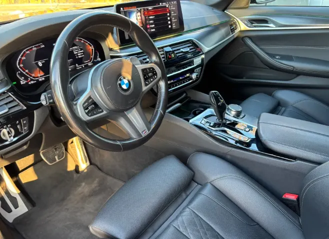 BMW Seria 5 520d mHEV M Sport sport-aut