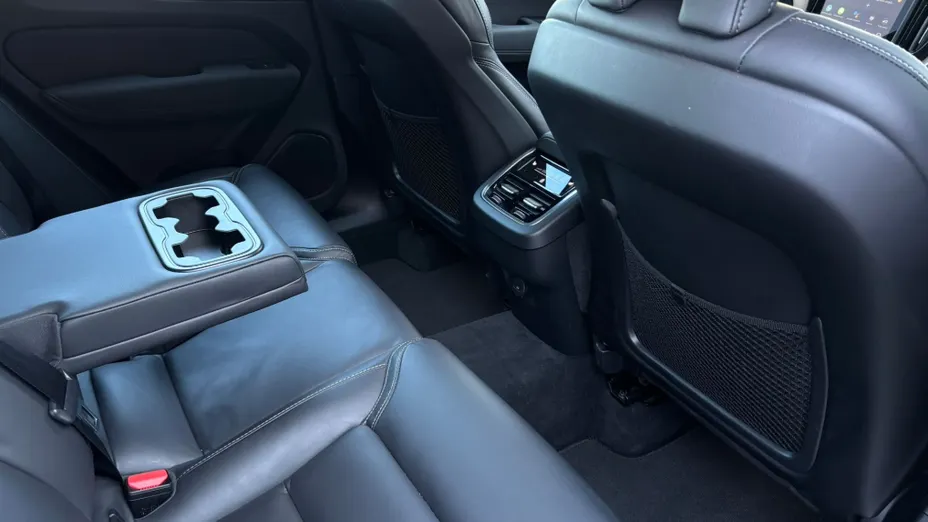 VOLVO XC60 XC60 B5 B AWD Ultra Dark aut