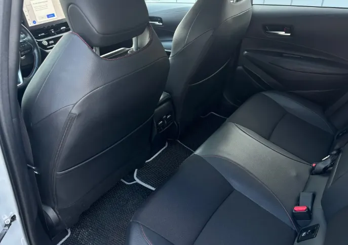 TOYOTA Corolla Corolla 1.8 Hybrid GR Sport