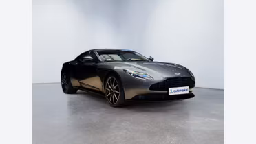 ASTON MARTIN DB11