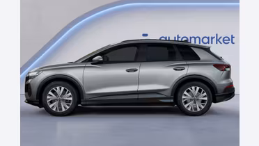 AUDI Q4
