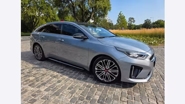KIA ProCeed