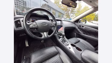 INFINITI Q50