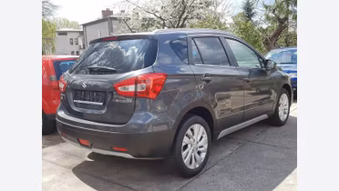 SUZUKI S-Cross