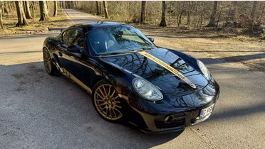 PORSCHE Cayman