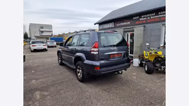 TOYOTA Land Cruiser