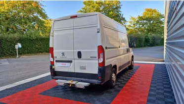 PEUGEOT Boxer