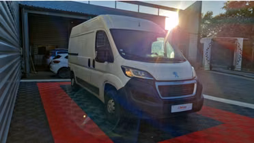 PEUGEOT Boxer