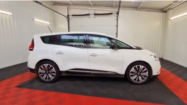 RENAULT Grand Scenic
