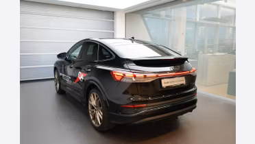 AUDI Q4 Sportback e-tron