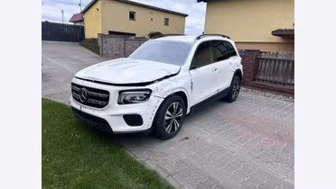 MERCEDES-BENZ GLB