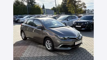 TOYOTA Auris