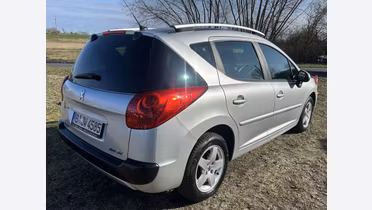 PEUGEOT 207