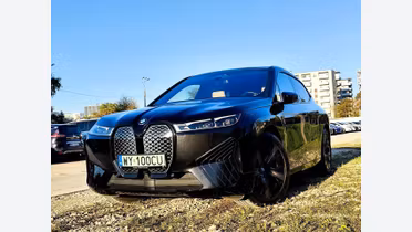 BMW iX