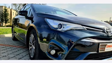 TOYOTA Avensis