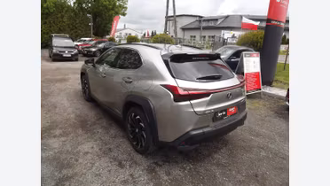 LEXUS UX