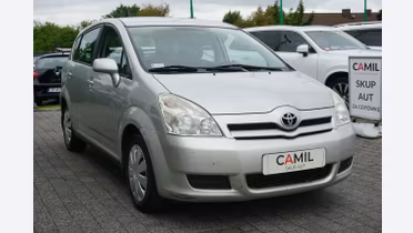 TOYOTA Corolla Verso