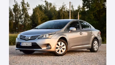 TOYOTA Avensis