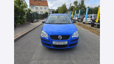 VOLKSWAGEN Polo