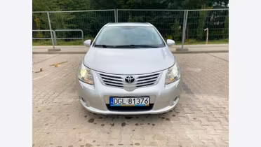 TOYOTA Avensis