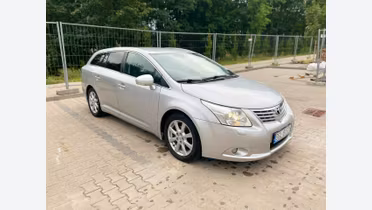 TOYOTA Avensis