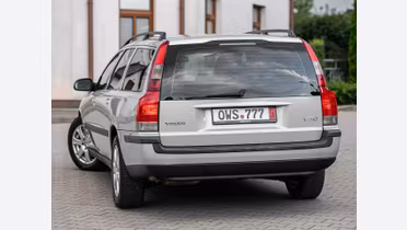 VOLVO V70