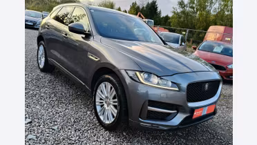 JAGUAR F-Pace