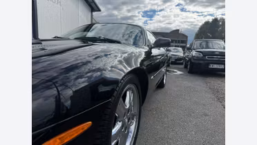 JAGUAR XK8