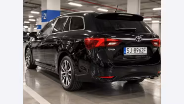 TOYOTA Avensis